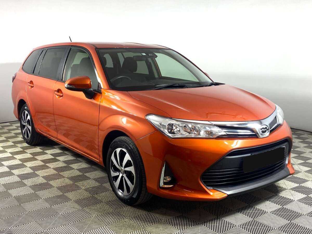 Купить Toyota Corolla с пробегом. Фото: #2