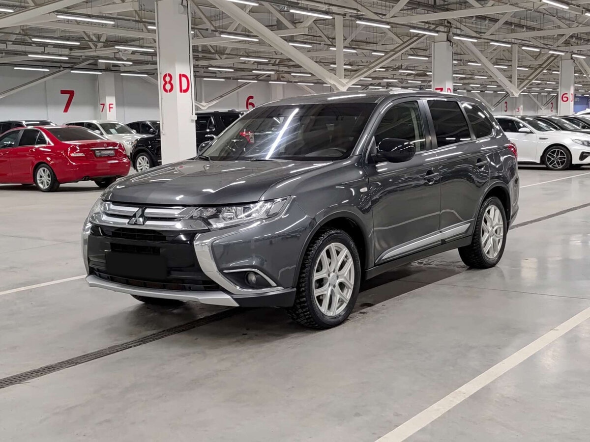 Купить Mitsubishi Outlander с пробегом. Фото: #0