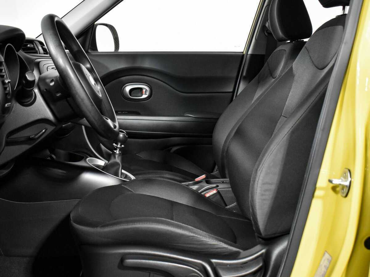 Купить Kia Soul с пробегом. Фото: #18