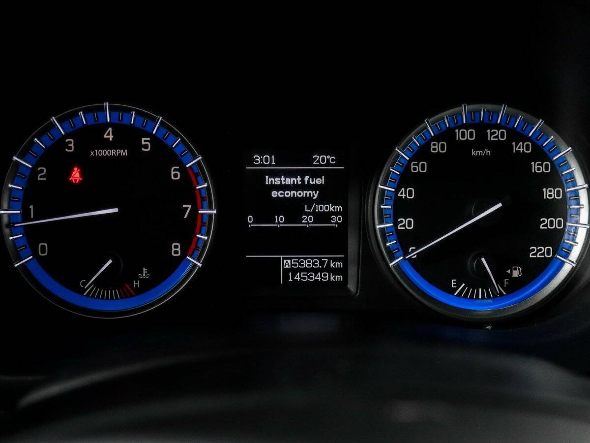 Купить Suzuki SX4 с пробегом. Фото: #10