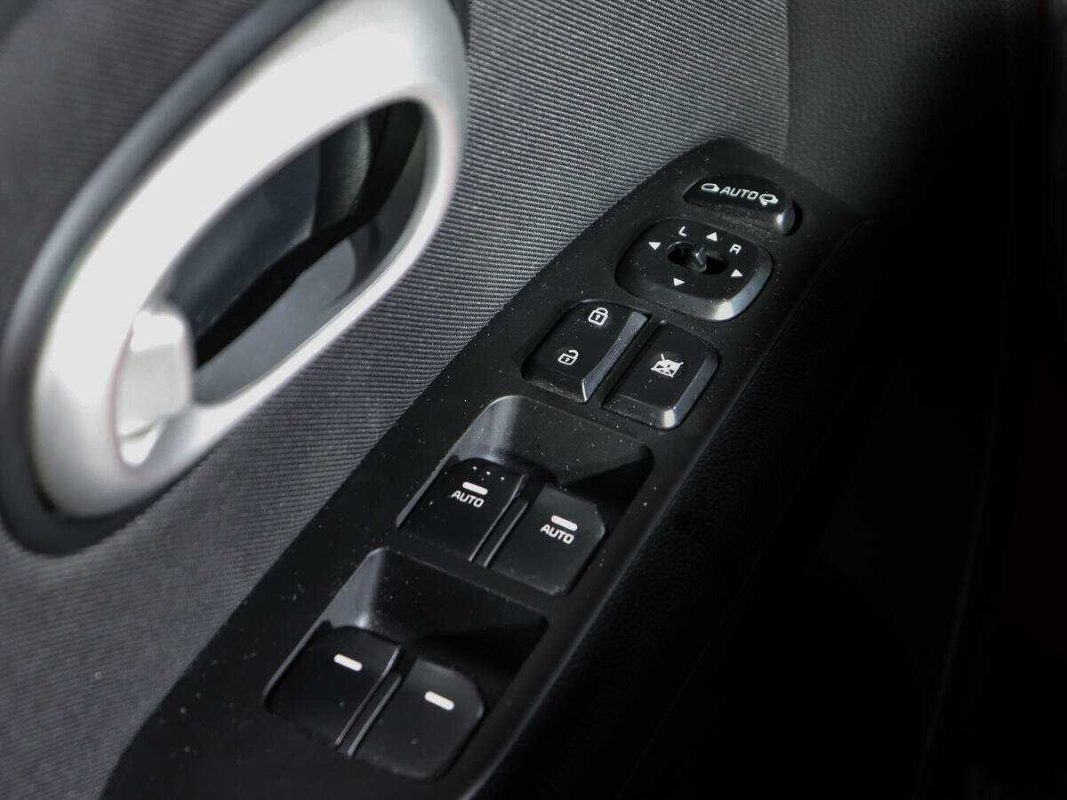 Купить Kia Soul с пробегом. Фото: #14