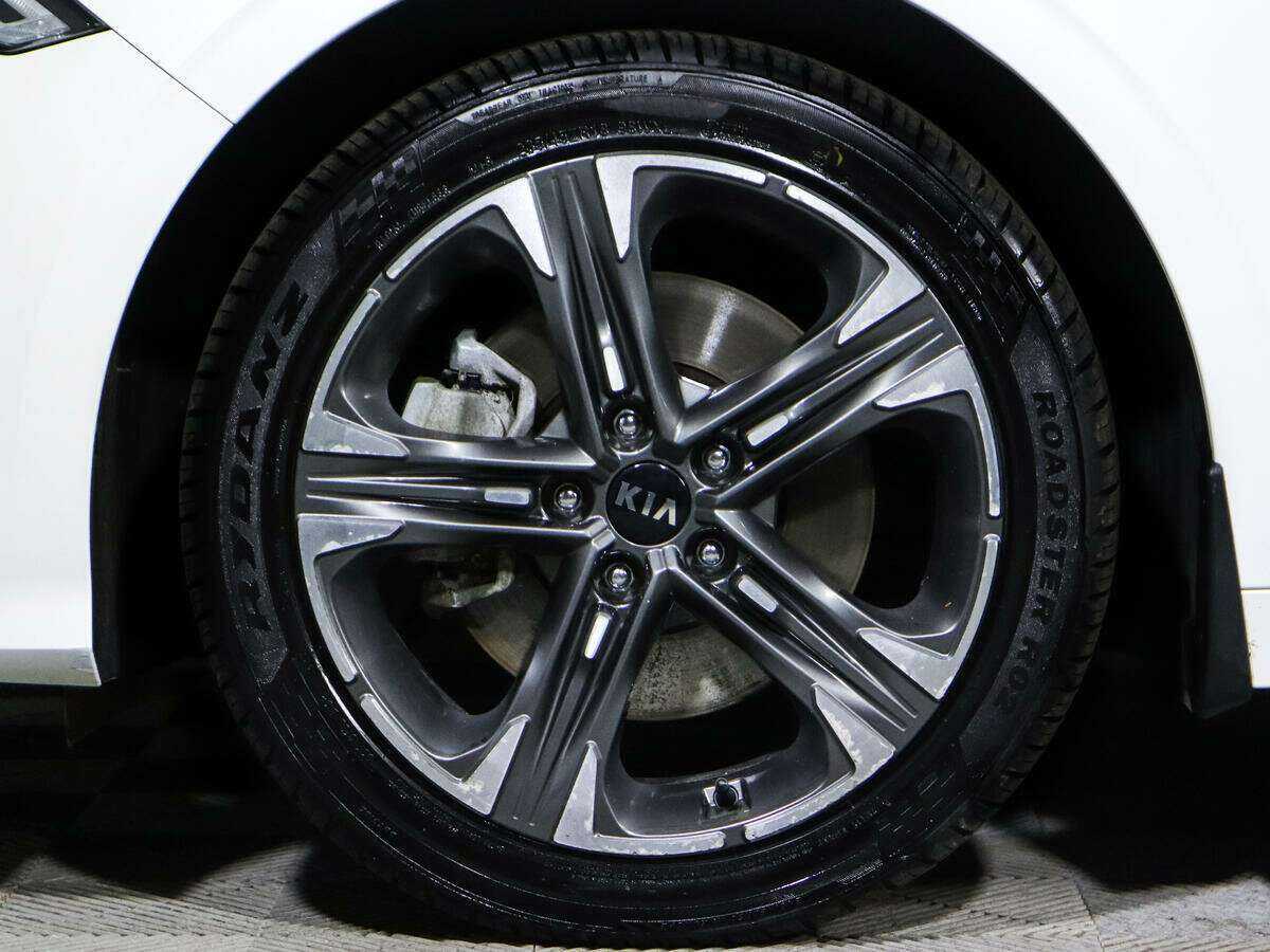 Купить Kia K5 с пробегом. Фото: #31