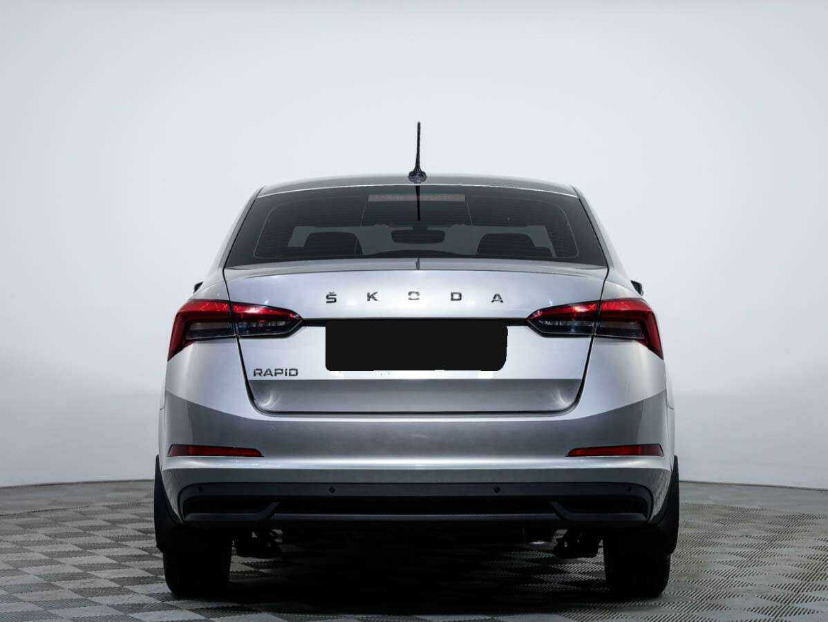 Купить Skoda Rapid с пробегом. Фото: #4