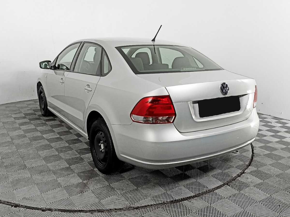 Купить Volkswagen Polo с пробегом. Фото: #5