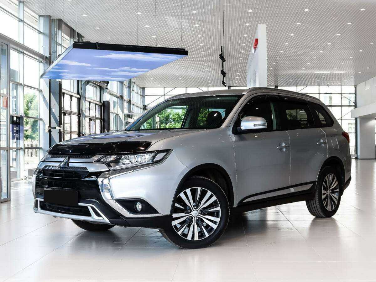 Купить Mitsubishi Outlander с пробегом. Фото: #0