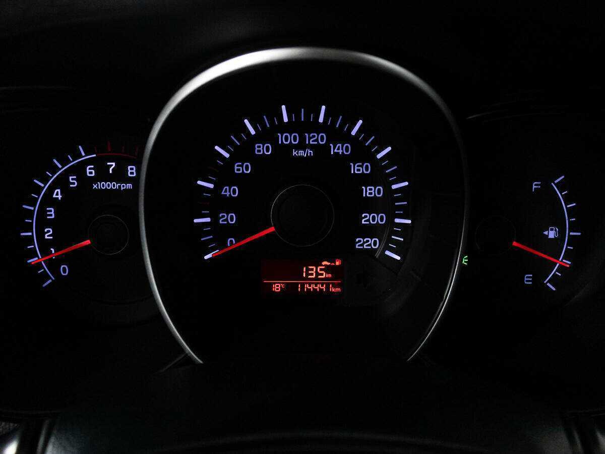 Купить Kia Rio с пробегом. Фото: #11