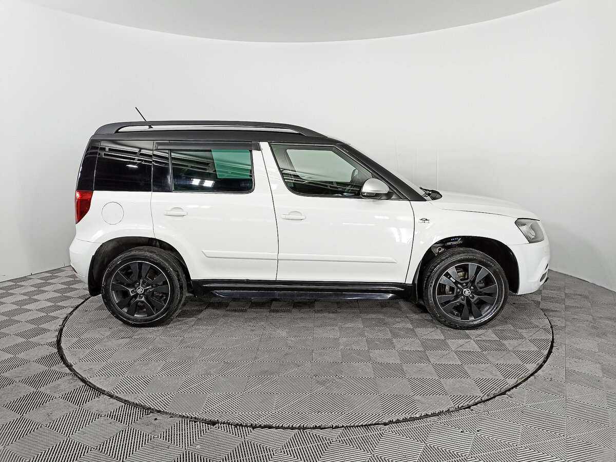Купить Skoda Yeti с пробегом. Фото: #3