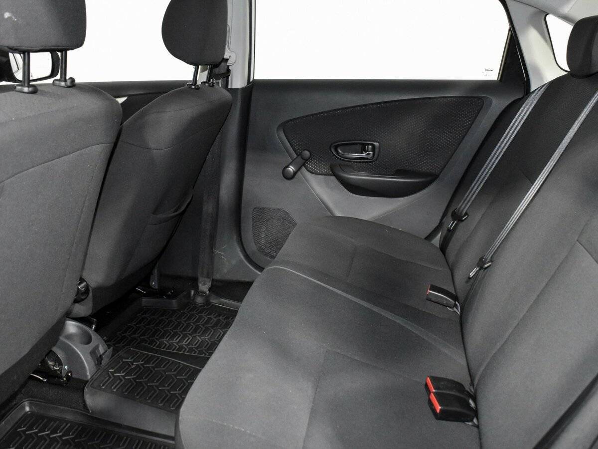 Купить Nissan Almera с пробегом. Фото: #9