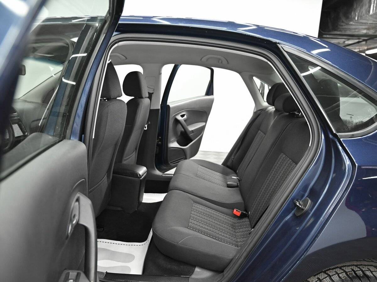 Купить Volkswagen Polo с пробегом. Фото: #12