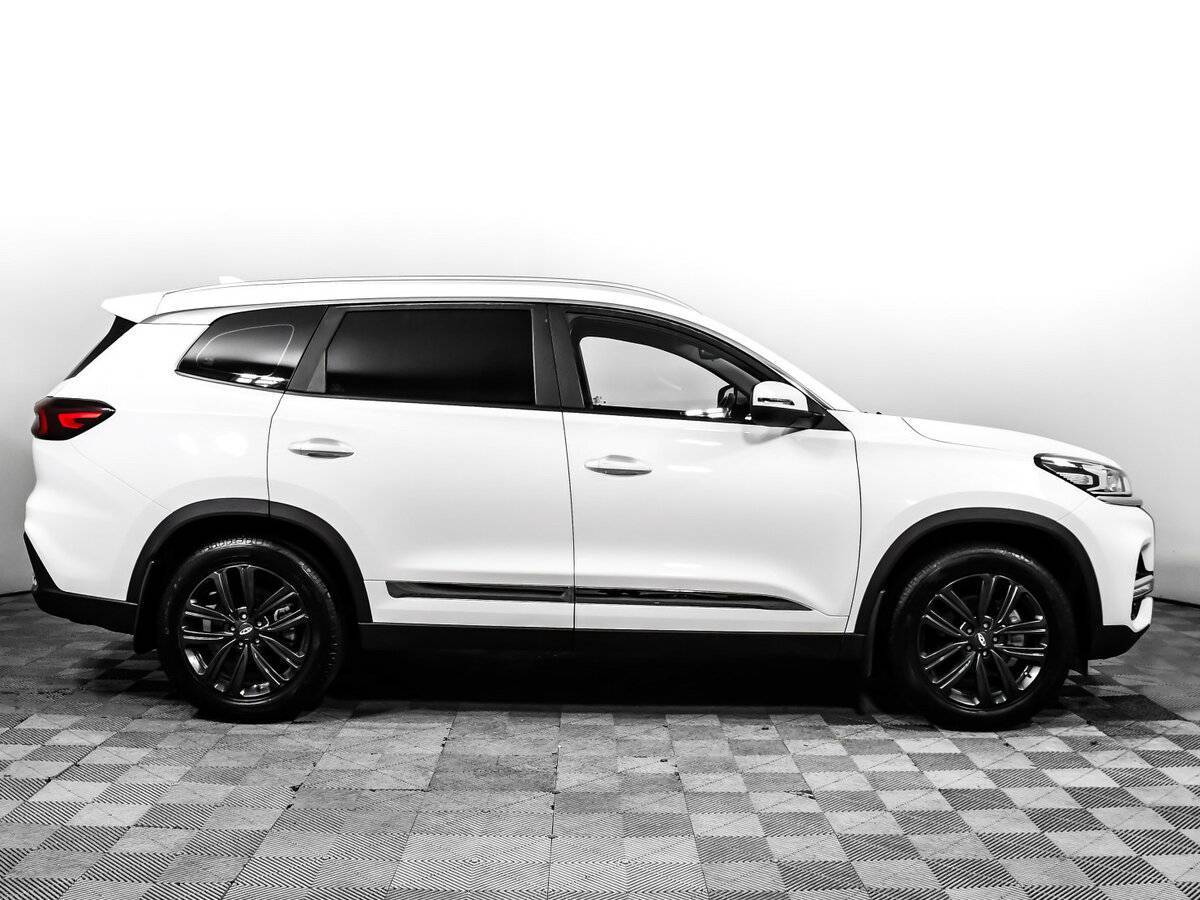 Купить Chery Tiggo 8 Pro с пробегом. Фото: #3