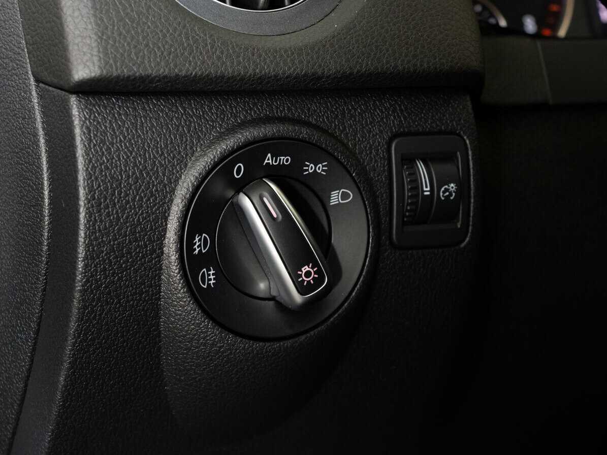 Купить Volkswagen Tiguan с пробегом. Фото: #13