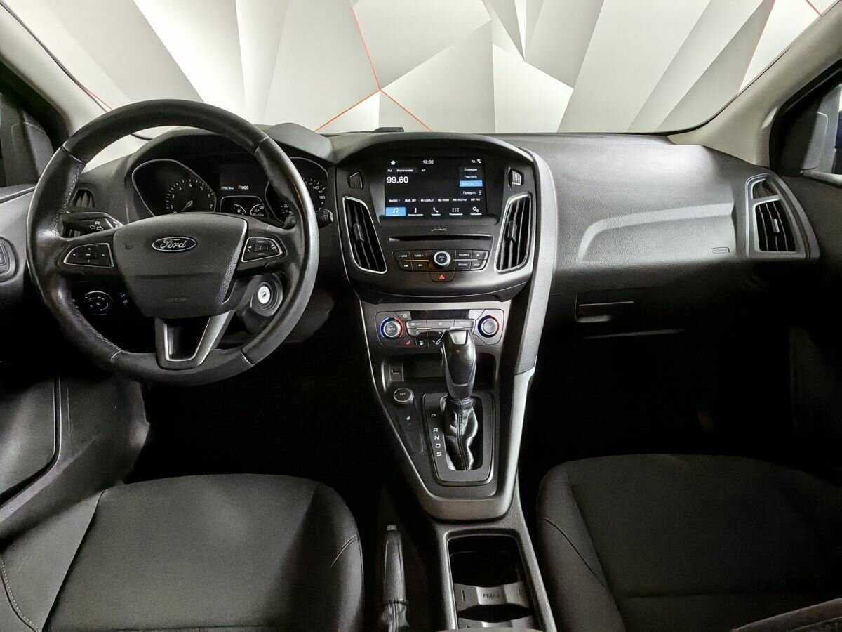 Купить Ford Focus с пробегом. Фото: #9