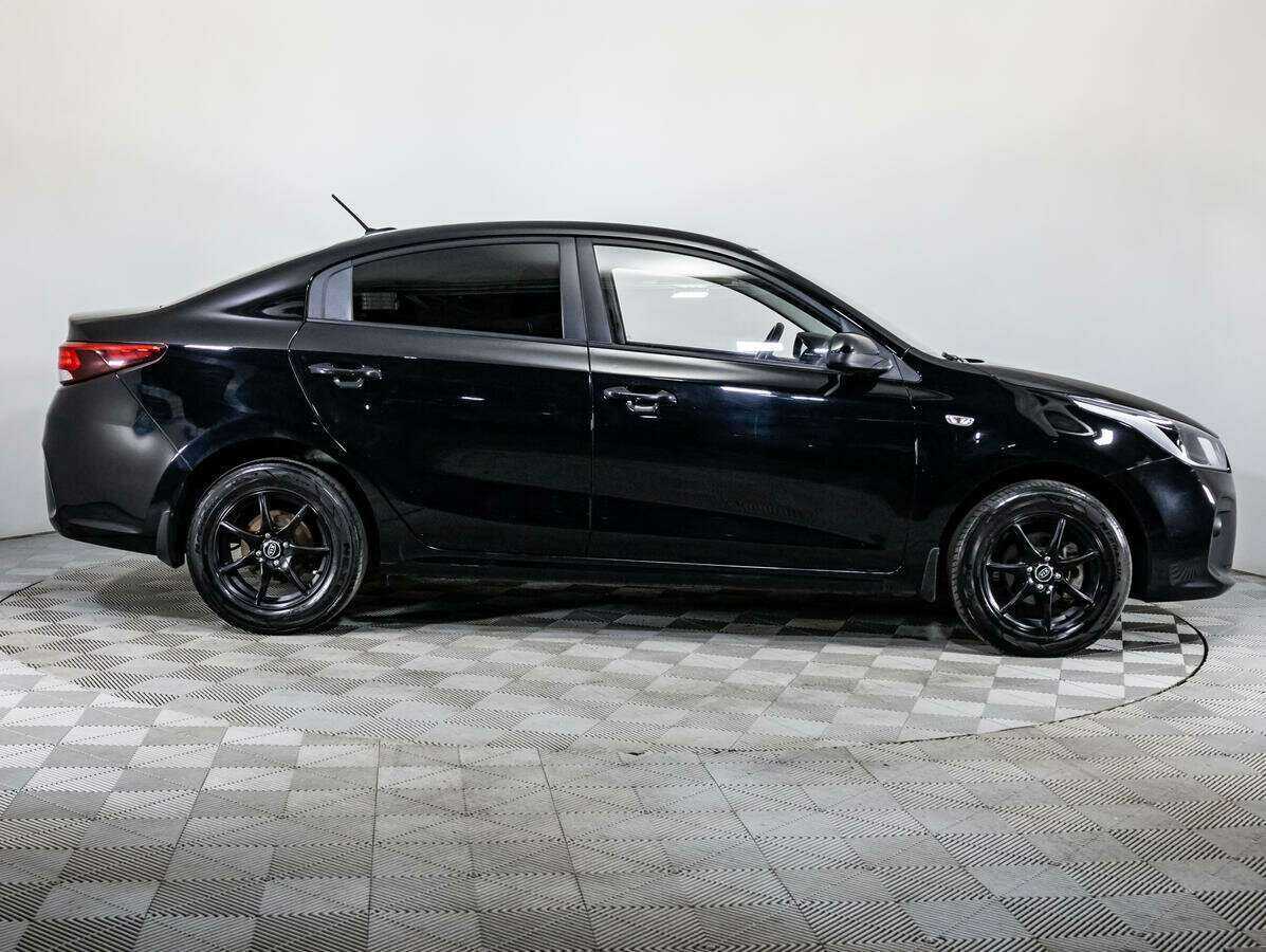 Купить Kia Rio с пробегом. Фото: #3