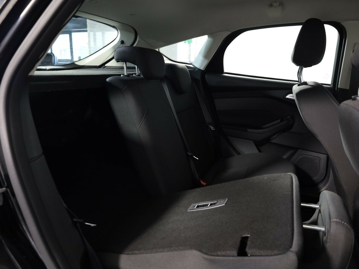 Купить Ford Focus с пробегом. Фото: #10