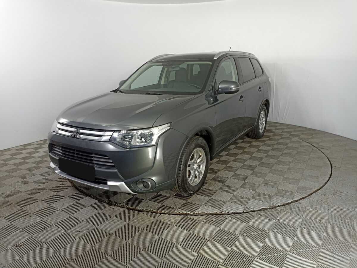 Купить Mitsubishi Outlander с пробегом. Фото: #0