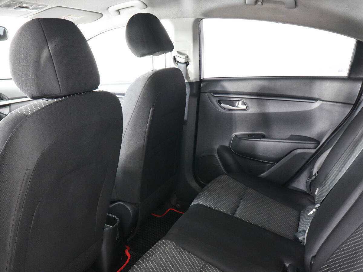 Купить Kia Rio с пробегом. Фото: #7