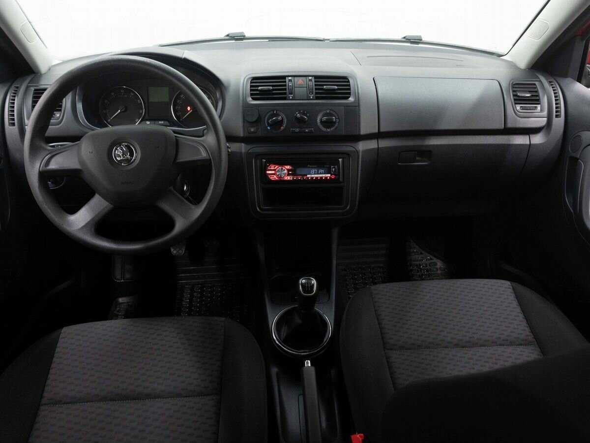 Купить Skoda Fabia с пробегом. Фото: #13
