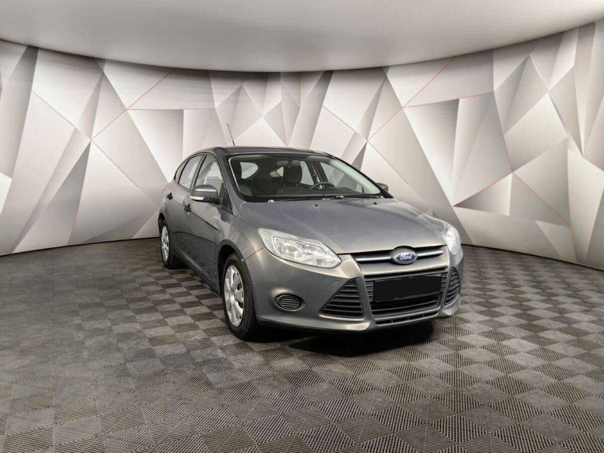 Купить Ford Focus с пробегом. Фото: #2