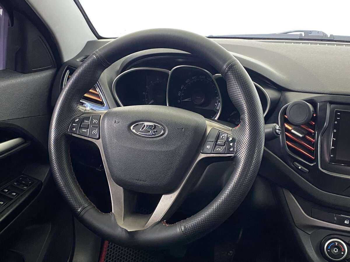 Купить Lada (ВАЗ) Vesta с пробегом. Фото: #11