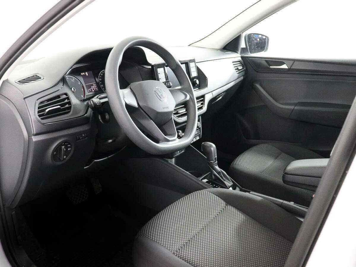 Купить Volkswagen Polo с пробегом. Фото: #7