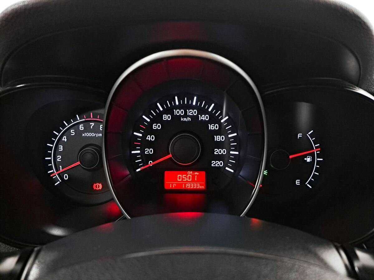 Купить Kia Rio с пробегом. Фото: #10