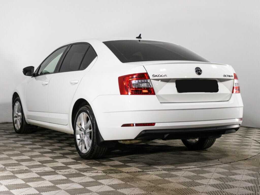 Купить Skoda Octavia с пробегом. Фото: #6