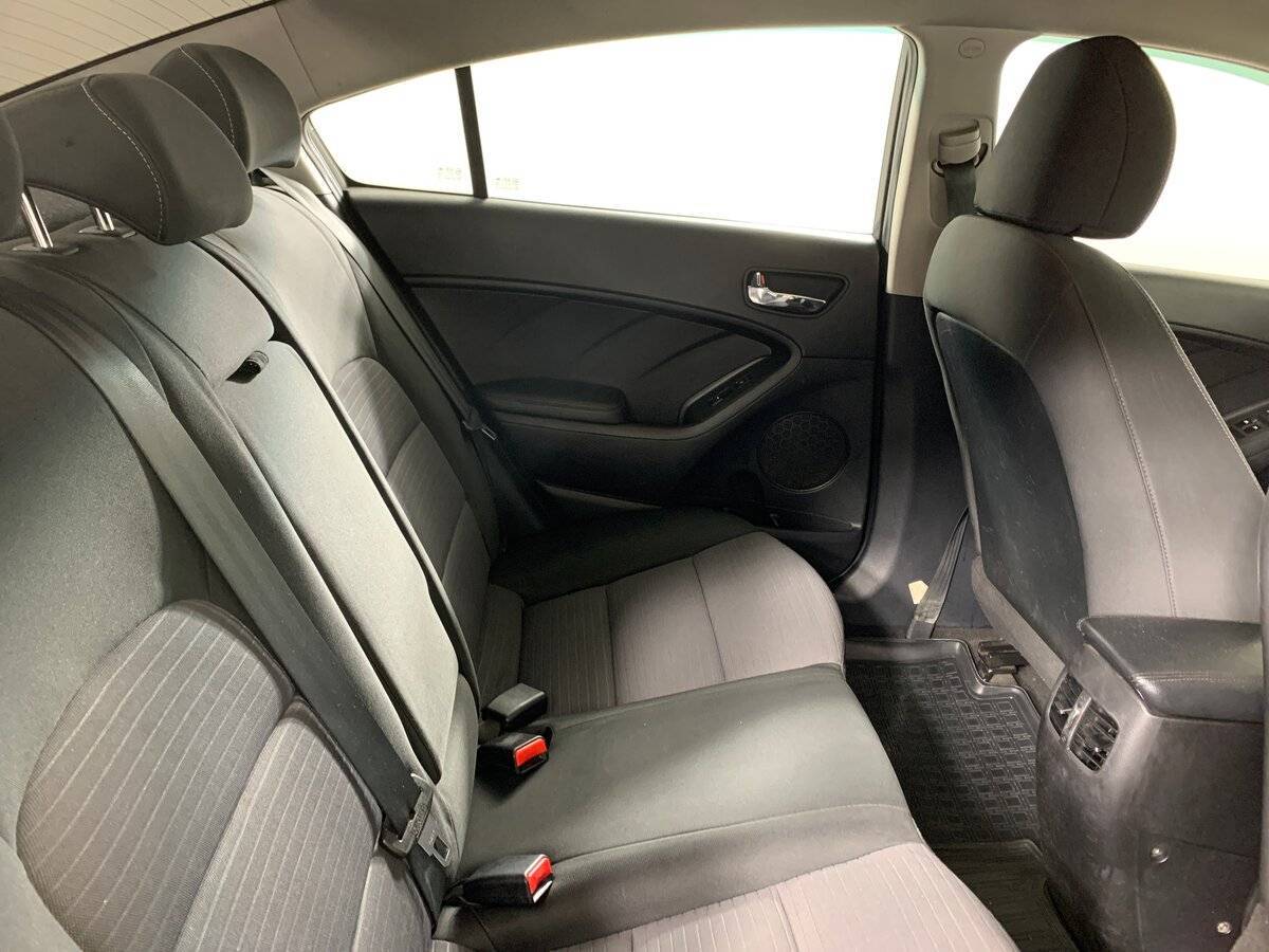 Купить Kia Cerato с пробегом. Фото: #16