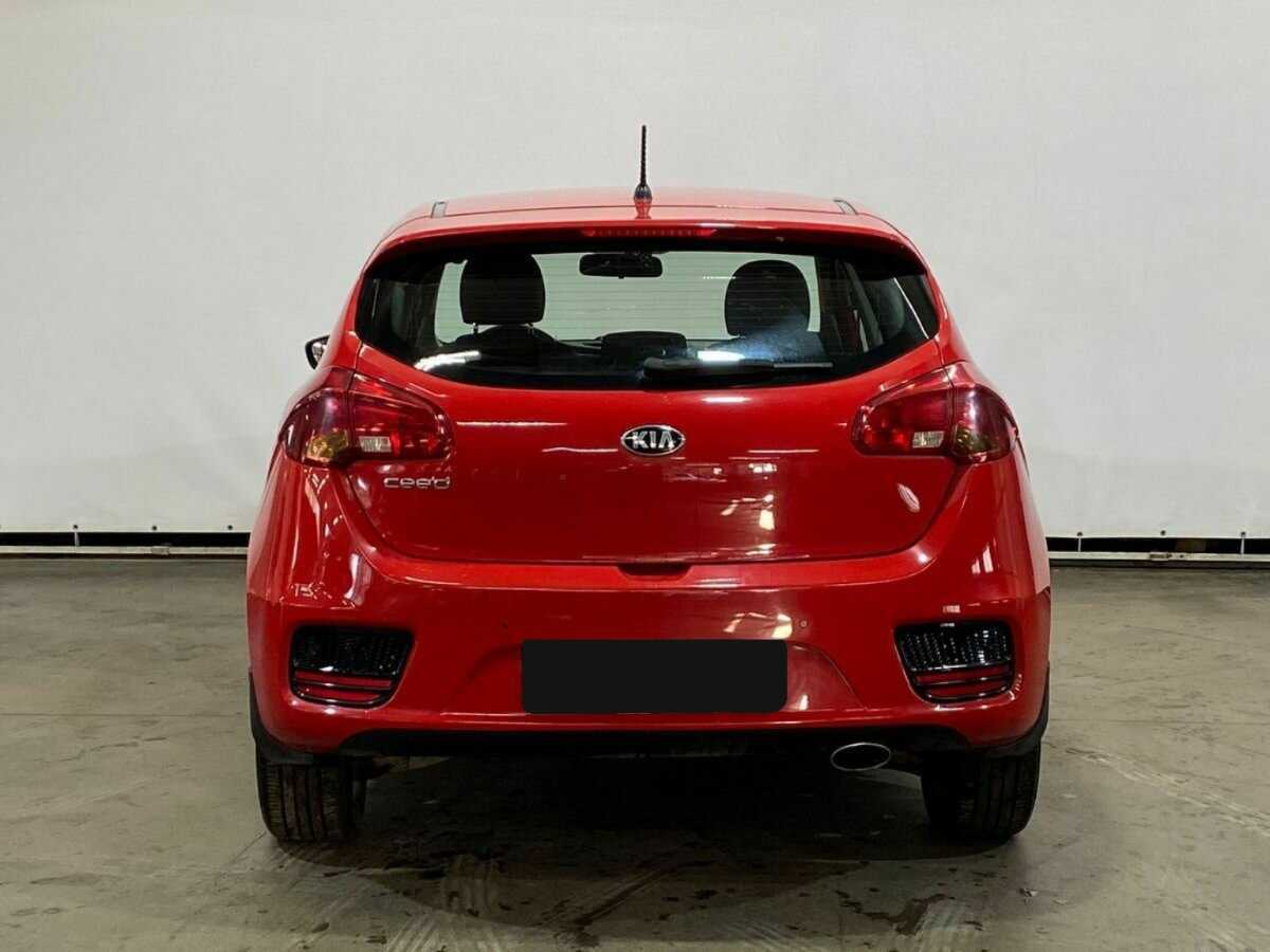 Купить Kia Ceed с пробегом. Фото: #5