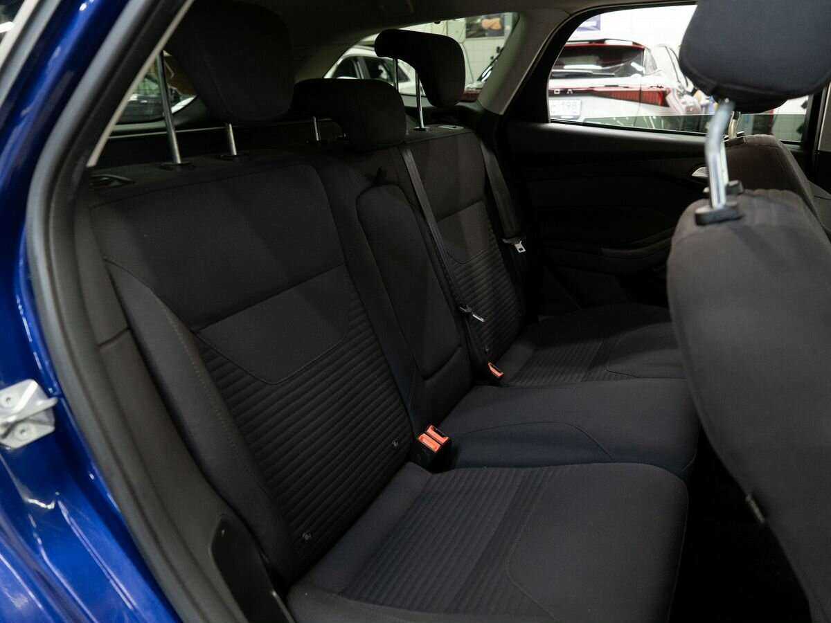 Купить Ford Focus с пробегом. Фото: #7