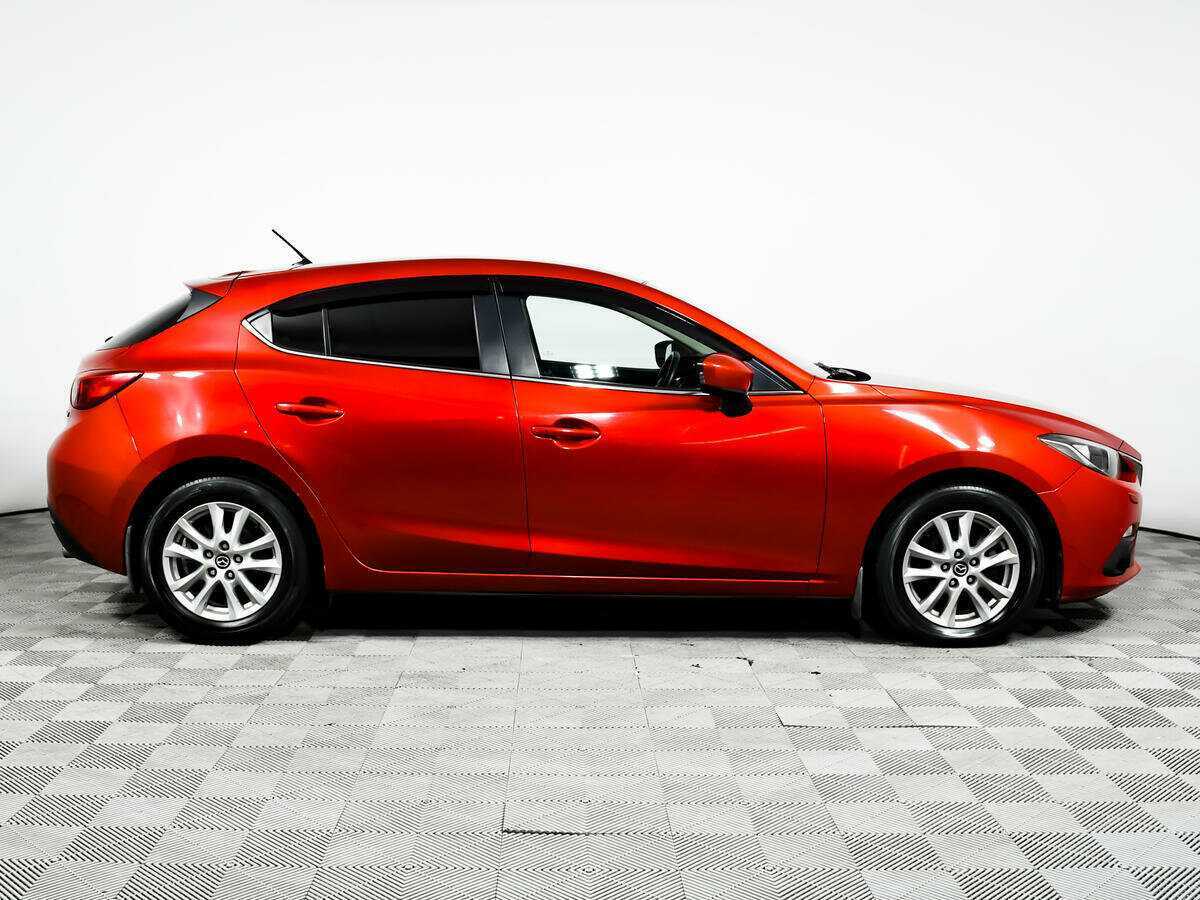 Купить Mazda 3 с пробегом. Фото: #3