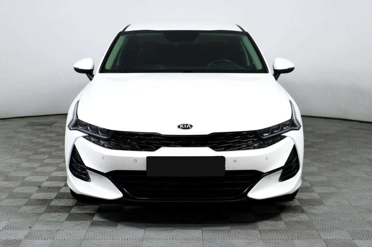Купить Kia K5 с пробегом. Фото: #1