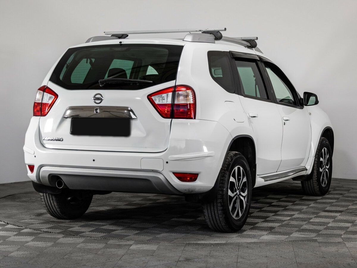 Купить Nissan Terrano с пробегом. Фото: #3