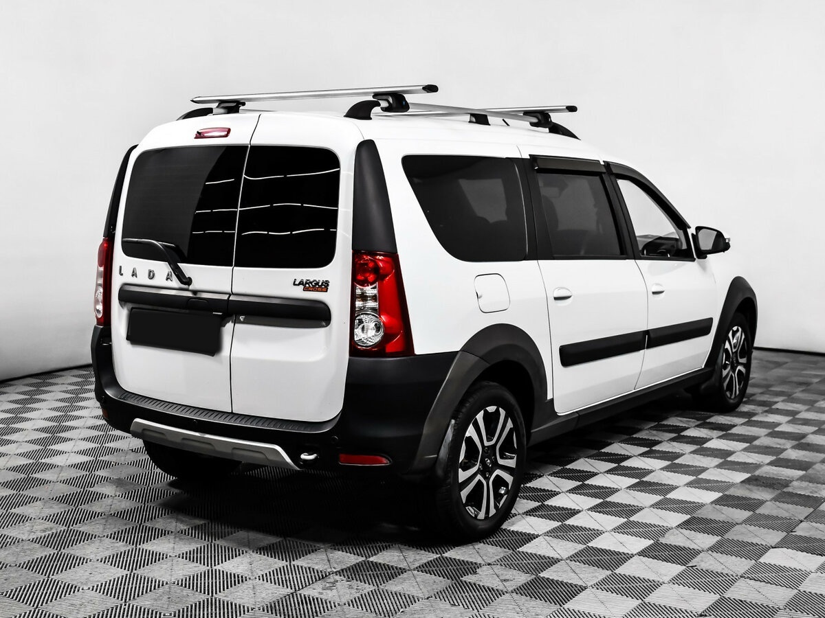 Купить Lada (ВАЗ) Largus с пробегом. Фото: #4