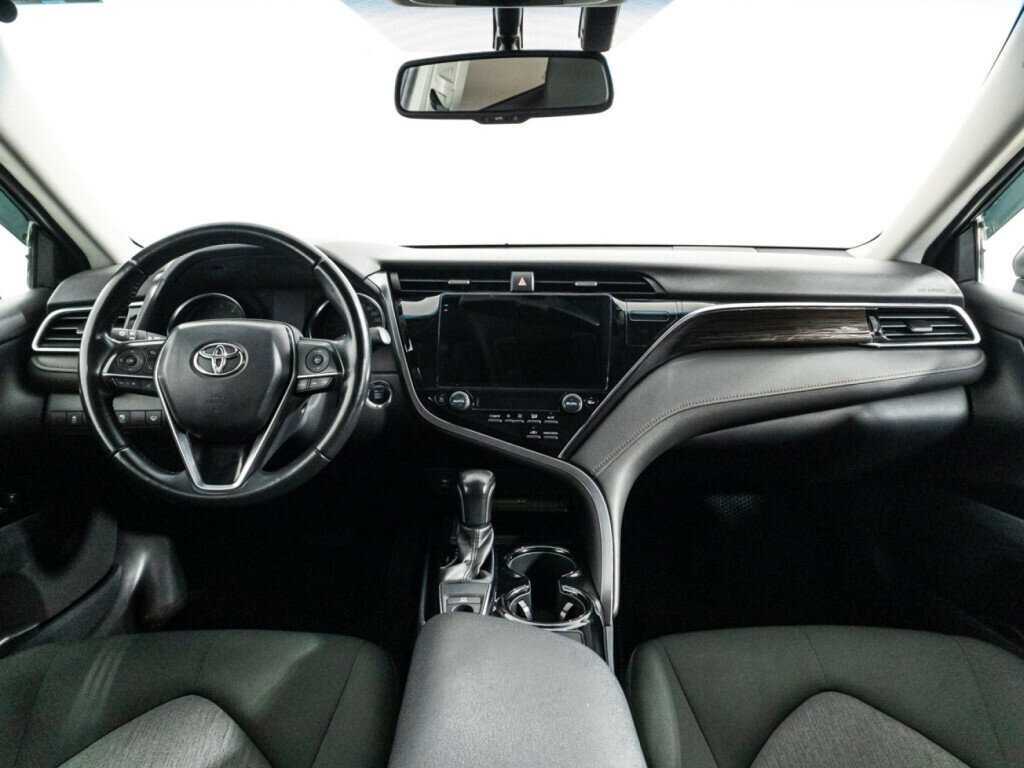 Купить Toyota Camry с пробегом. Фото: #12