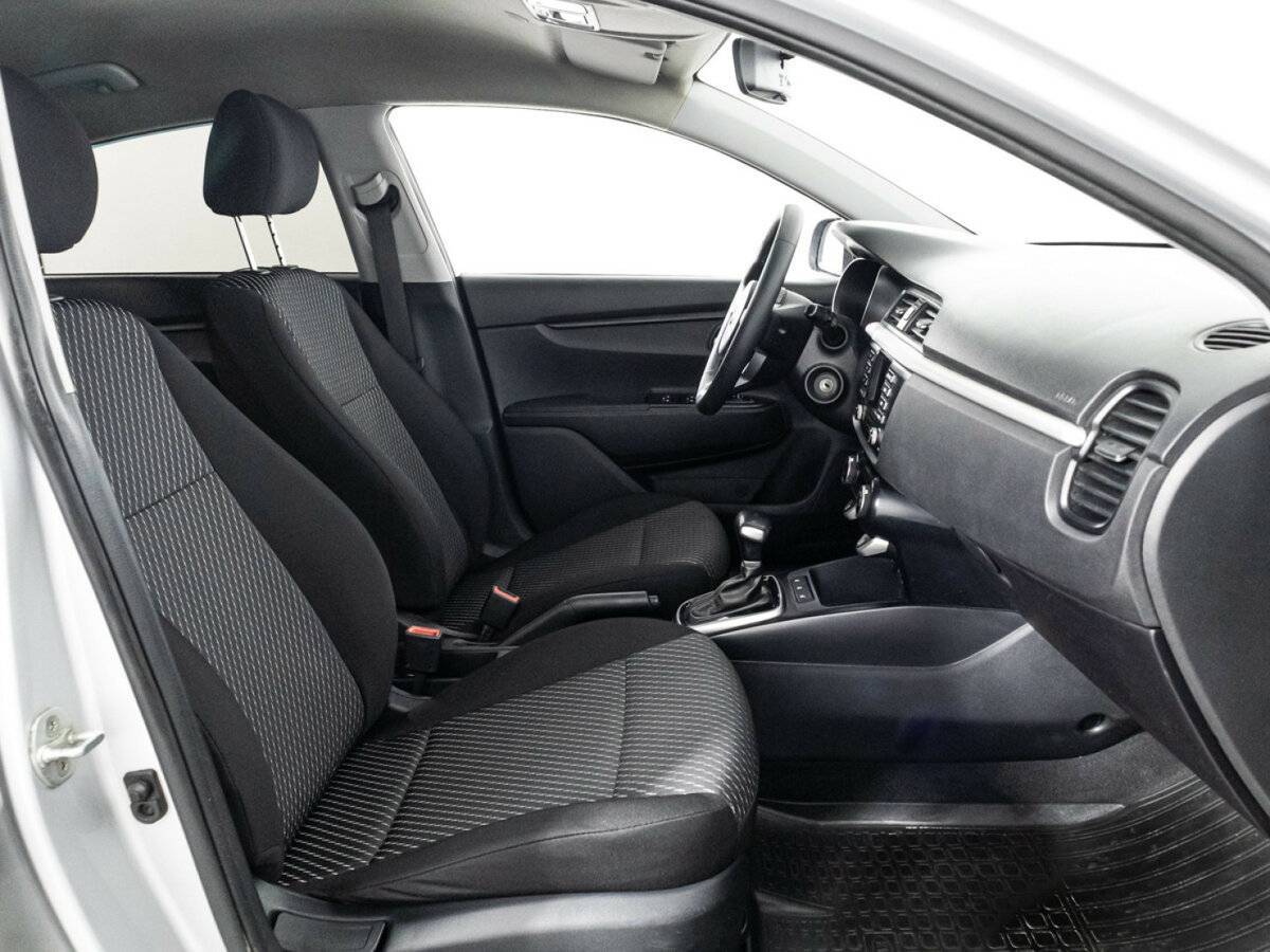 Купить Kia Rio с пробегом. Фото: #14