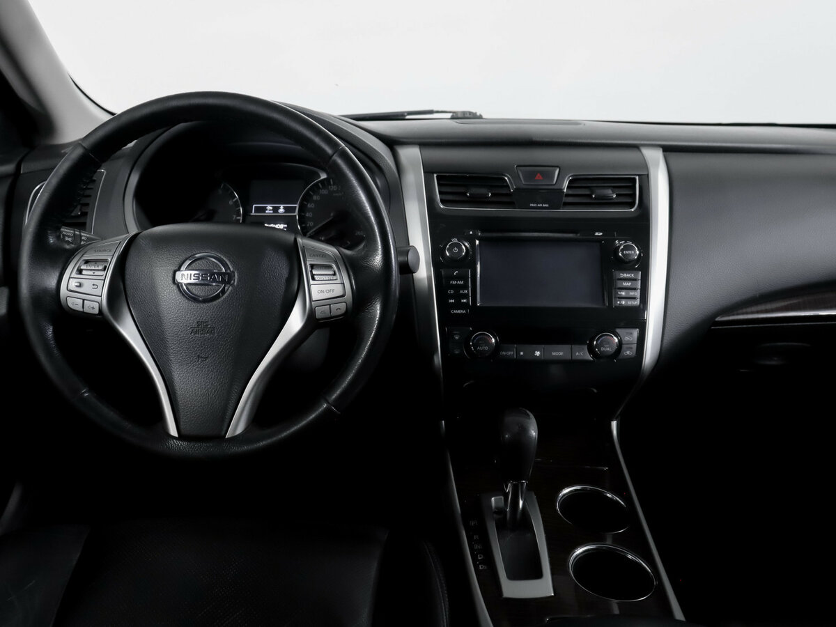 Купить Nissan Teana с пробегом. Фото: #11