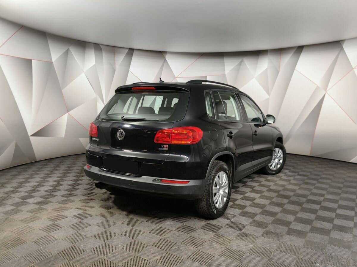 Купить Volkswagen Tiguan с пробегом. Фото: #1