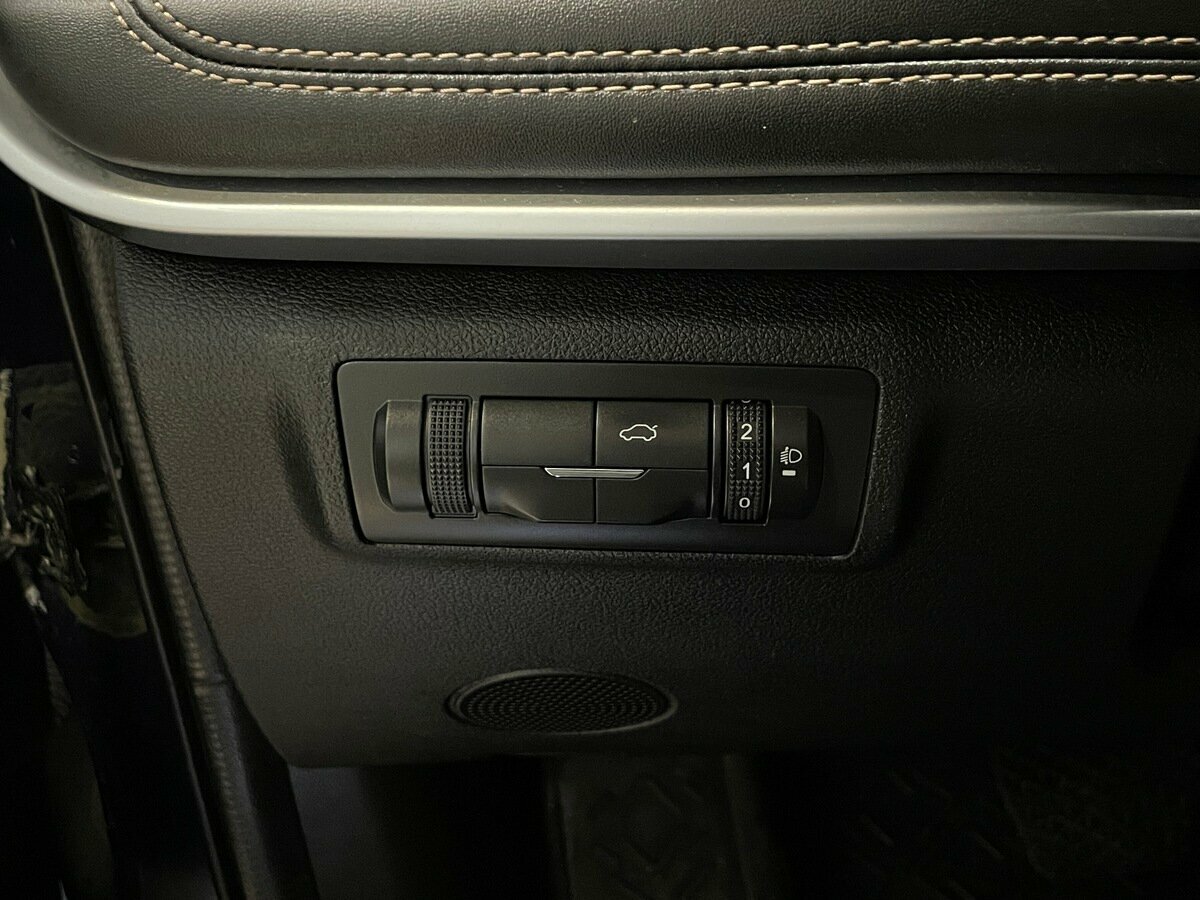 Купить Chery Tiggo 8 с пробегом. Фото: #11