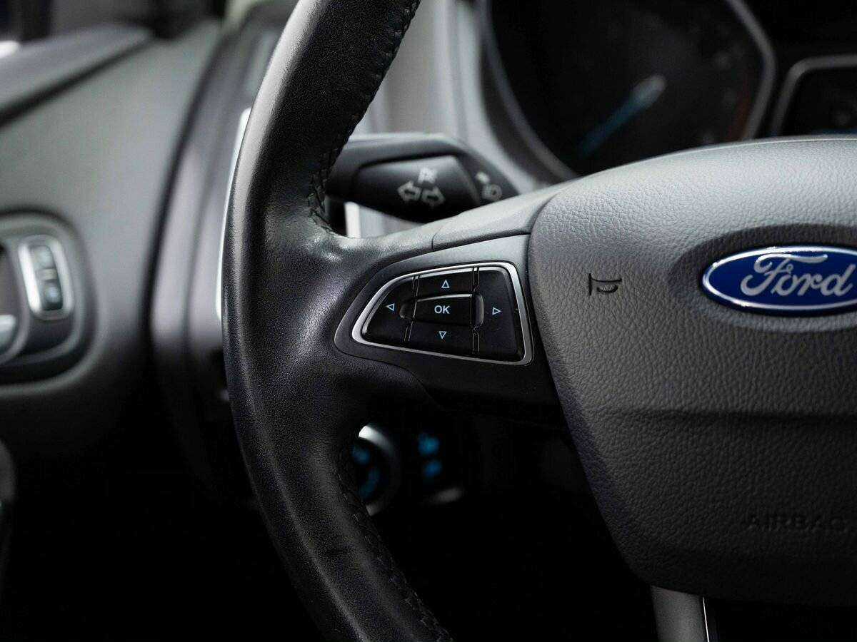 Купить Ford Focus с пробегом. Фото: #12