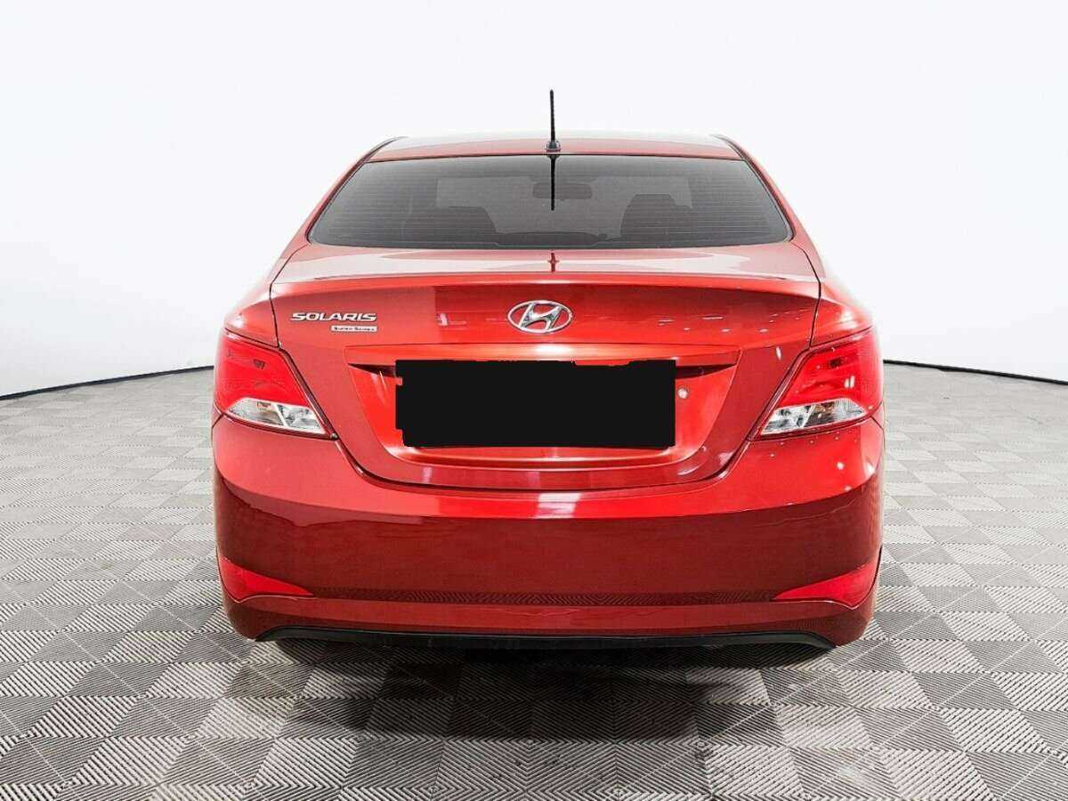 Купить Hyundai Solaris с пробегом. Фото: #5