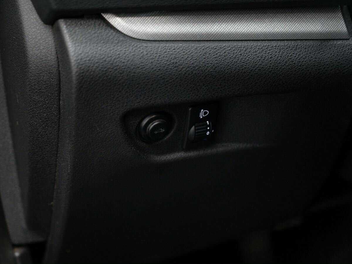 Купить Lada (ВАЗ) Vesta с пробегом. Фото: #15