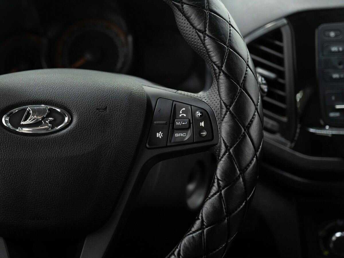 Купить Lada (ВАЗ) XRAY с пробегом. Фото: #14