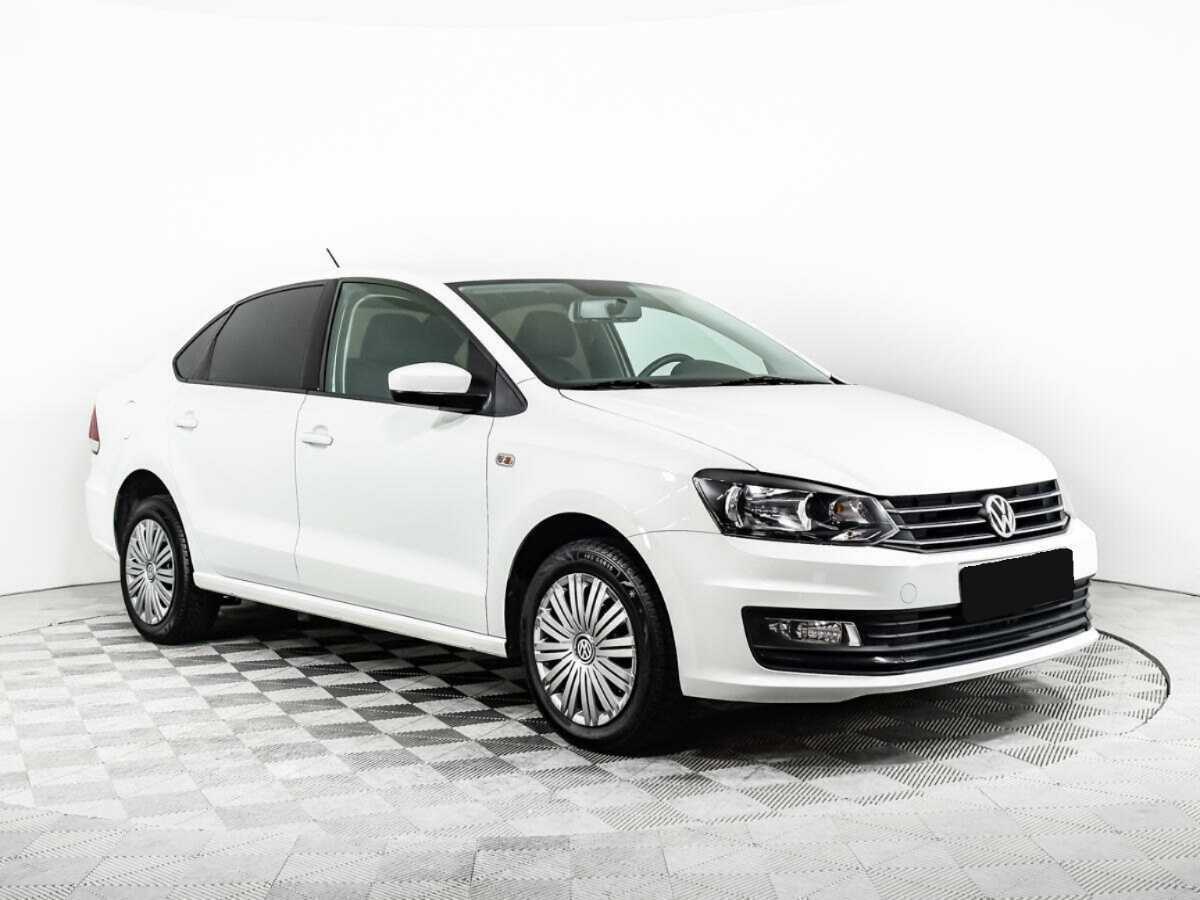 Купить Volkswagen Polo с пробегом. Фото: #2