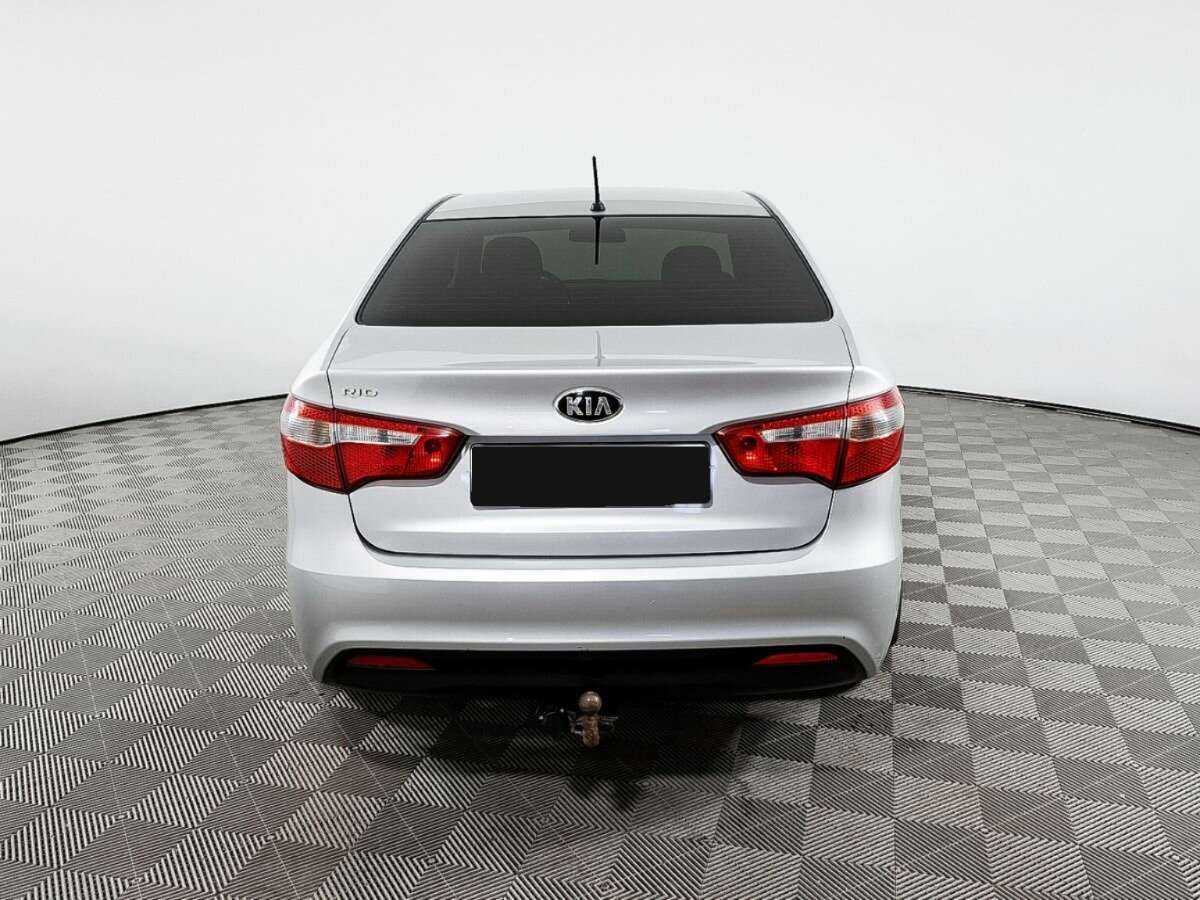Купить Kia Rio с пробегом. Фото: #4