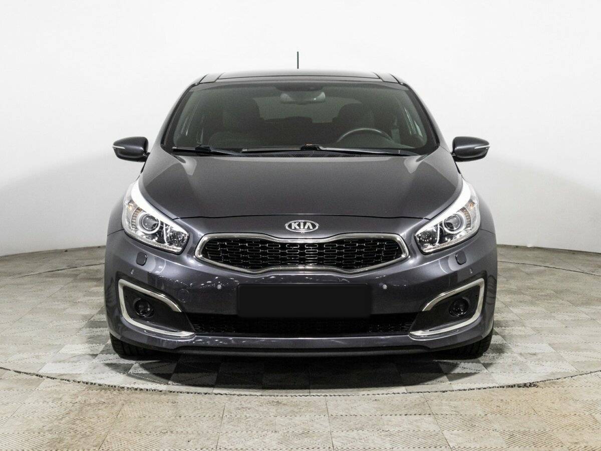 Купить Kia Ceed с пробегом. Фото: #1