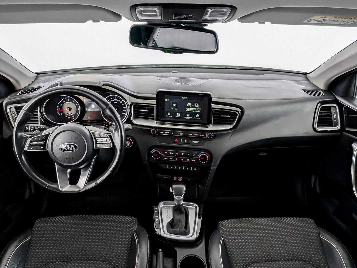 Купить Kia Ceed с пробегом. Фото: #13