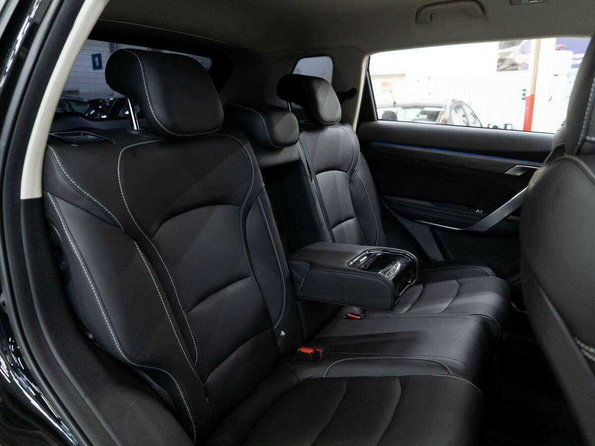 Купить Geely Atlas Pro с пробегом. Фото: #7