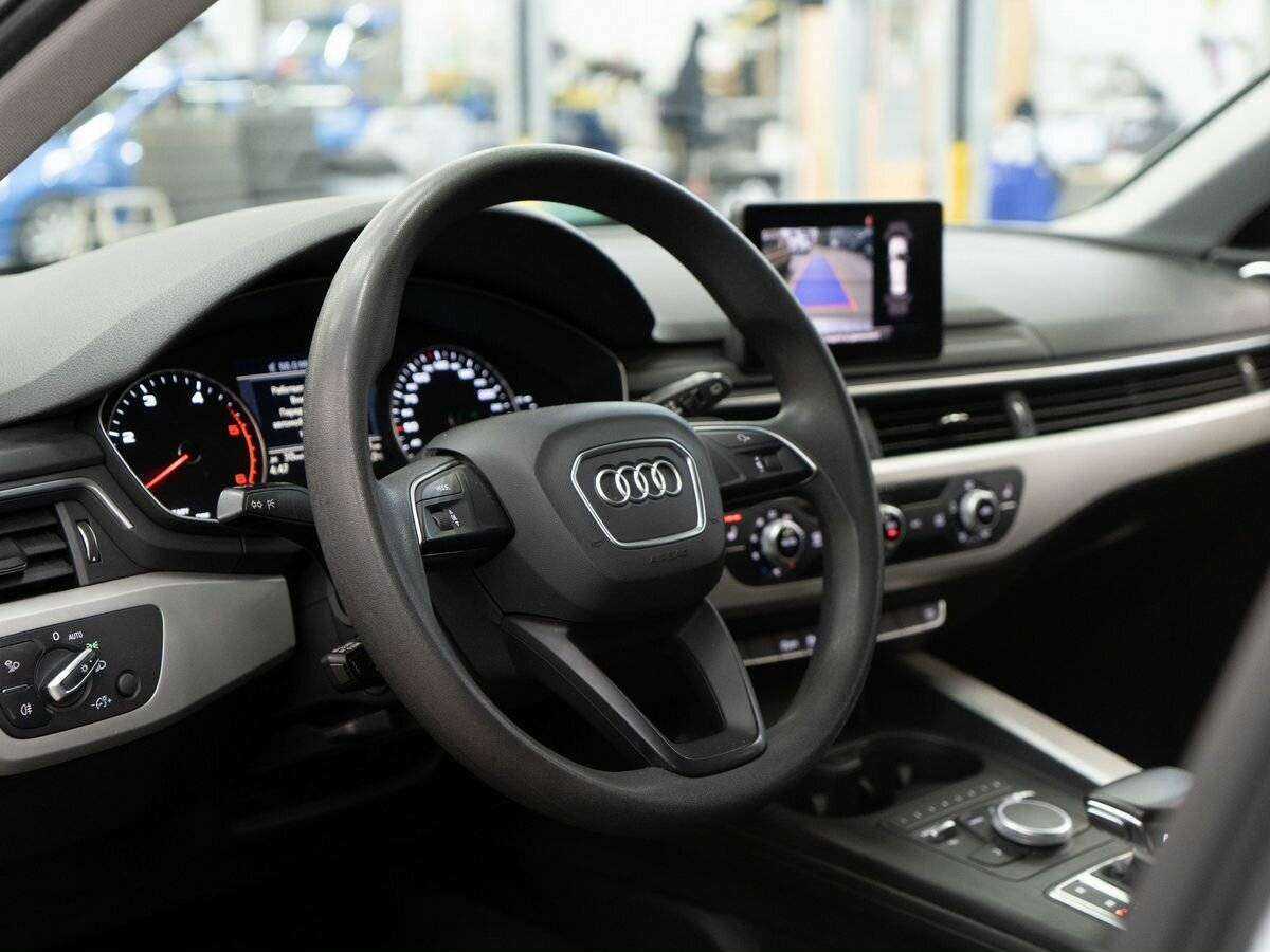 Купить Audi A4 с пробегом. Фото: #4