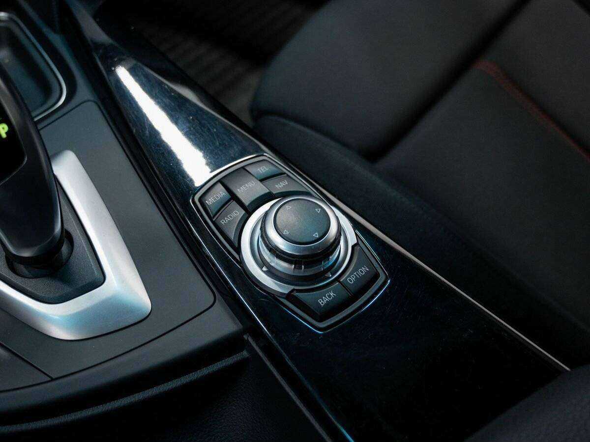 Купить BMW 3 серии с пробегом. Фото: #16