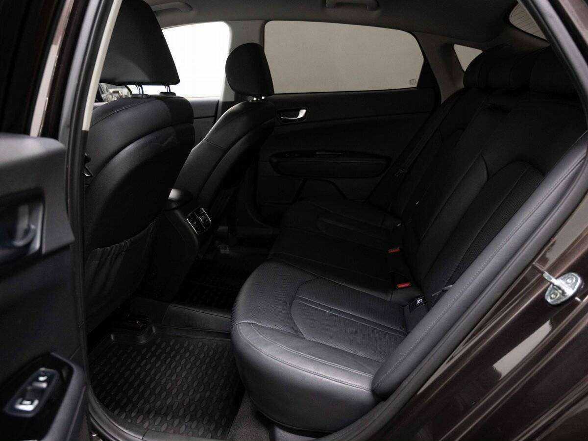 Купить Kia Optima с пробегом. Фото: #8